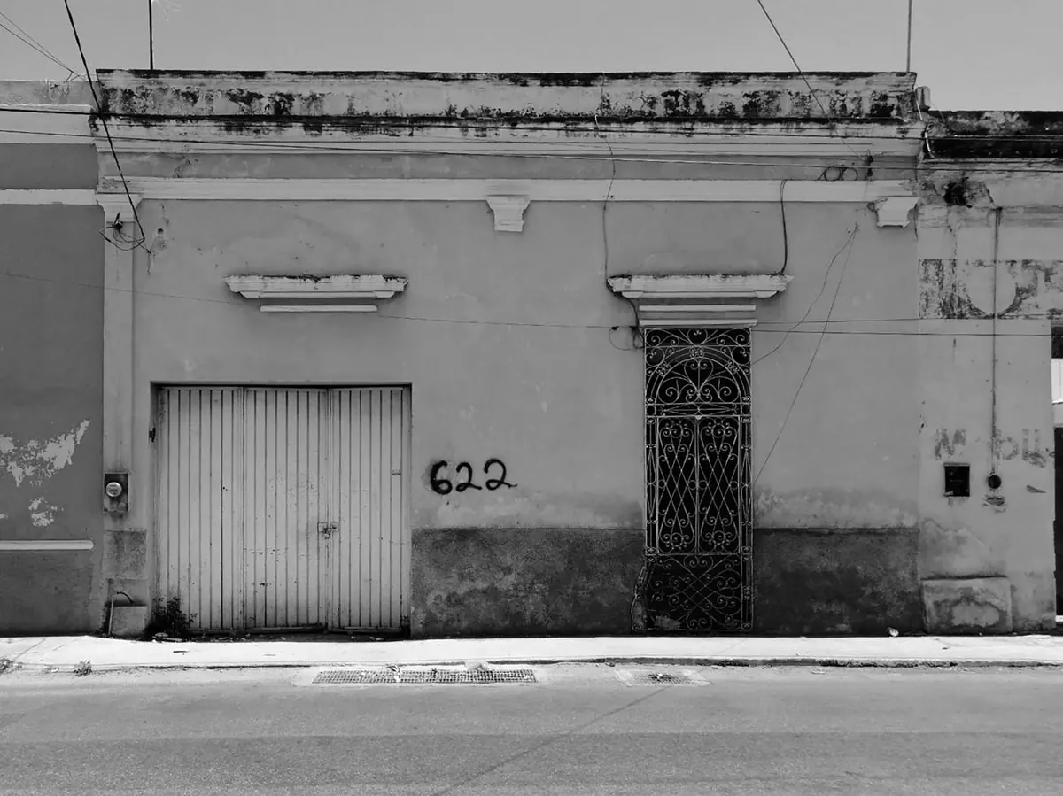 Façade before renovation